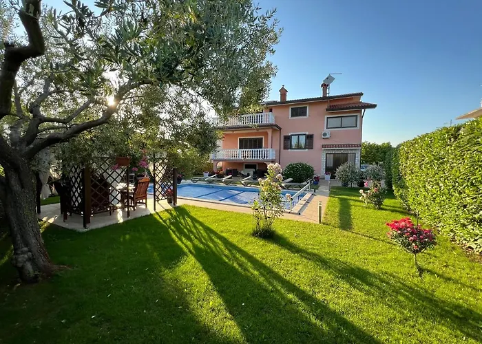 Holiday Home Korenic